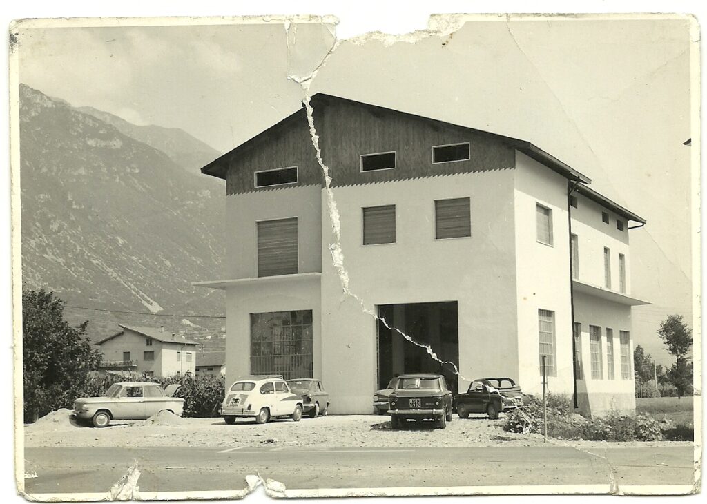 Soardi VAllecamonica sede CostaVolpinoAgosto1964 autoriparatori meccanici gommisti