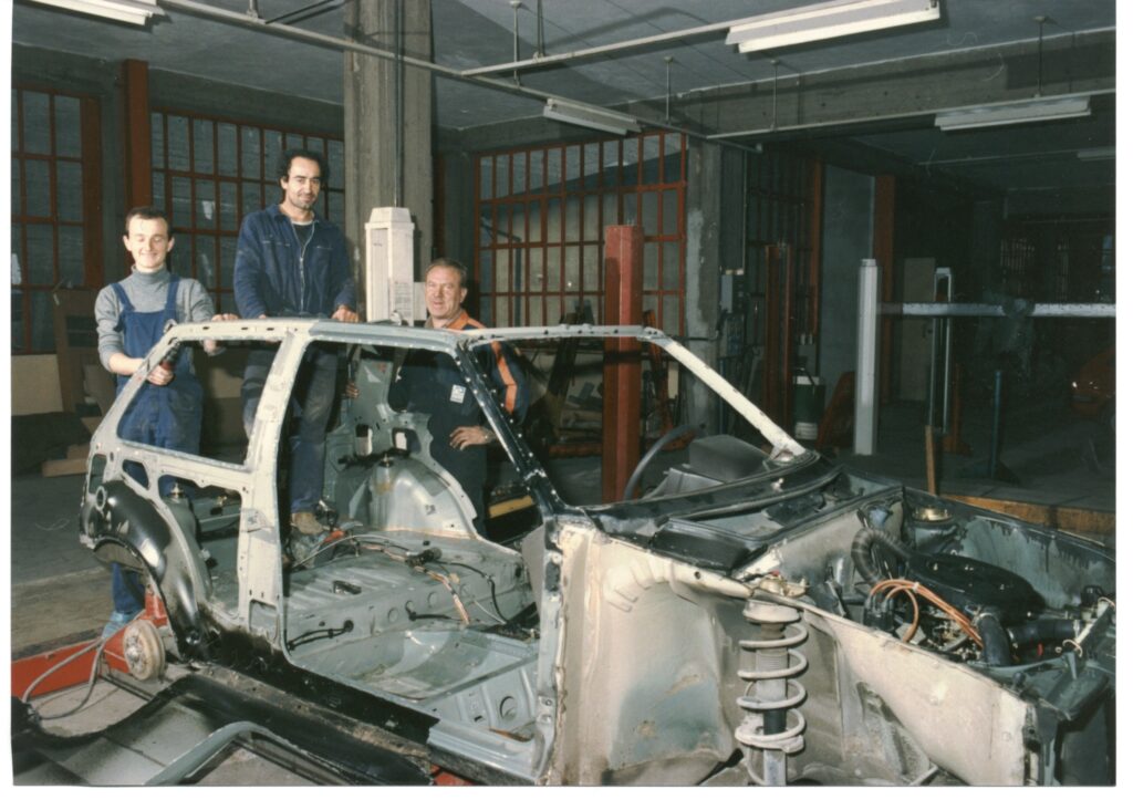 Soardi Riparazione auto incidentata Vallecamonica Darfo Boario Terme